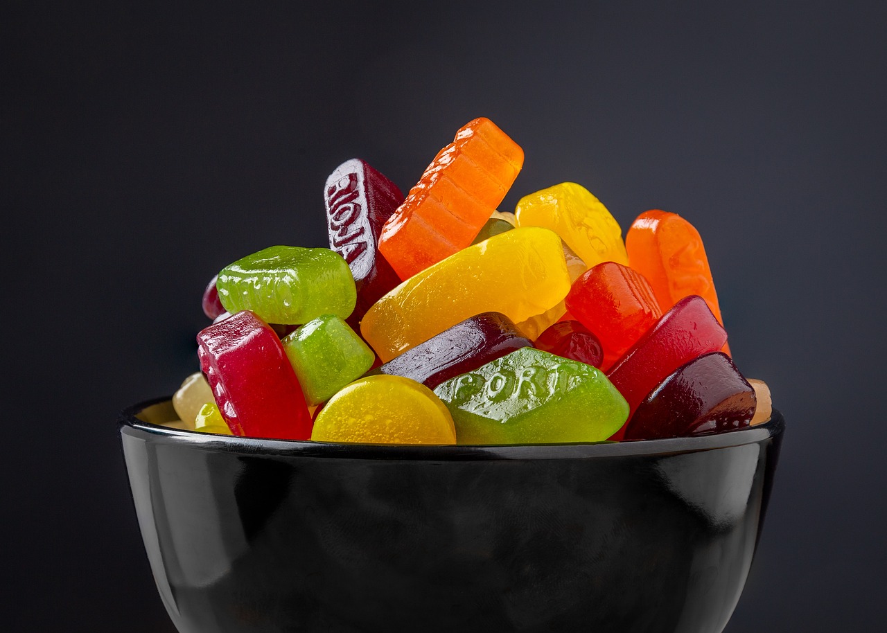 What is the most effective way to take THC gummies